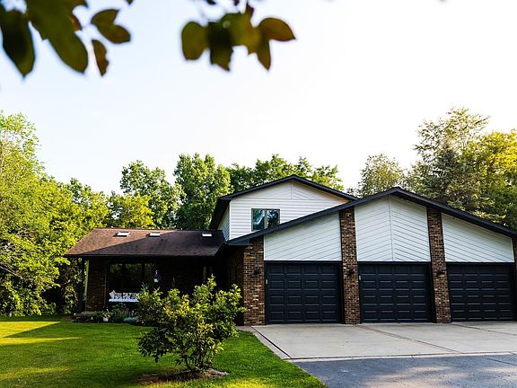 2nd image of 4734 S Nottawa Rd