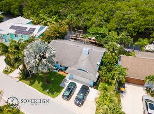 715 SW Salerno Rd, Stuart, FL 34997