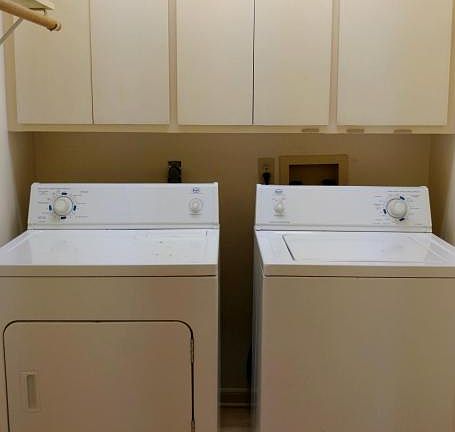 4th image of 4231 Holly Hill Ct