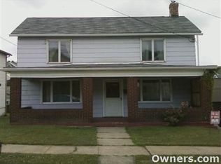 517 Longfellow St, Vandergrift, PA 15690