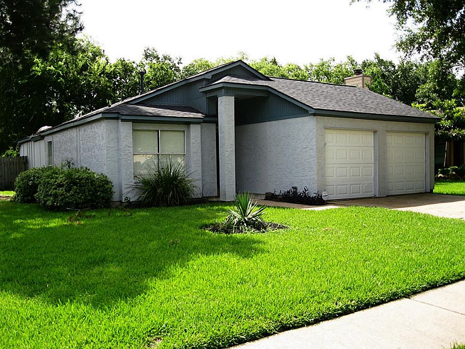 1st image of 6850 Heather Hollow Dr