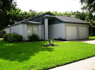6850 Heather Hollow Dr, Katy, TX 77449