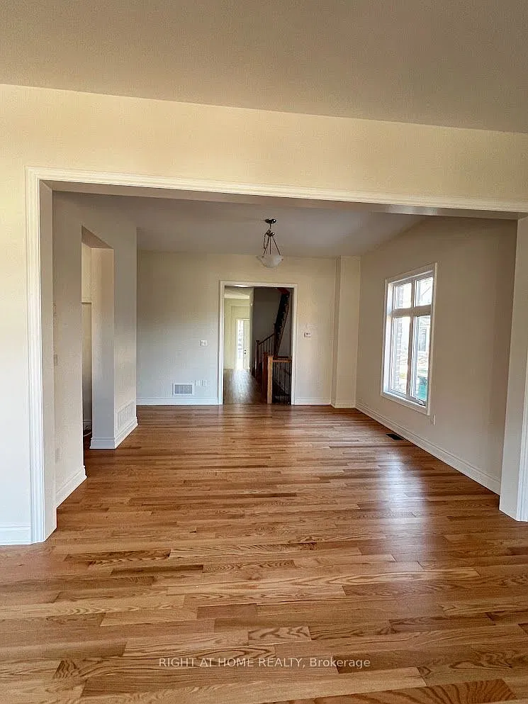 4 bed, $5,350 — Photo 3