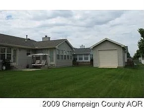 604 Laurel Dr photo 1