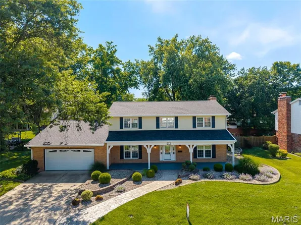 813 Meadowlark Dr, O Fallon, IL 62269