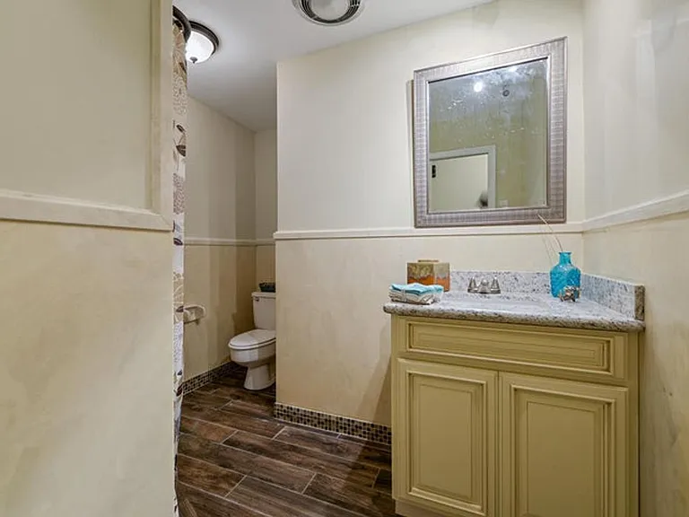 320 Lakeview Blvd — Photo 13