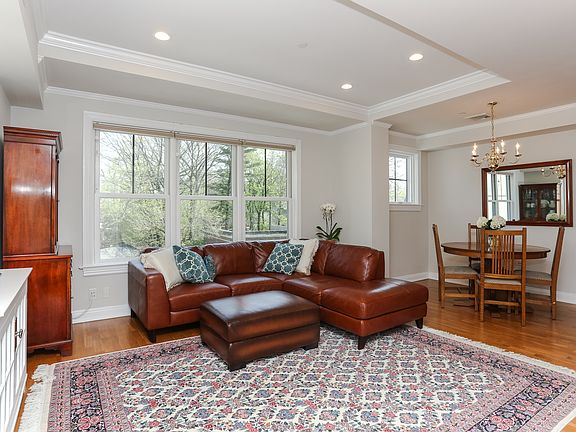 3rd image of 225 Stanley Ave Unit 319