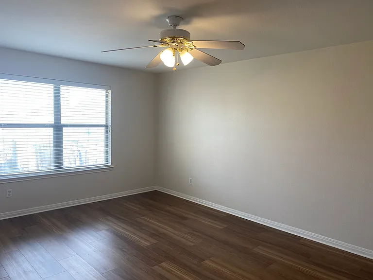 2125 Keystone Dr — Photo 17