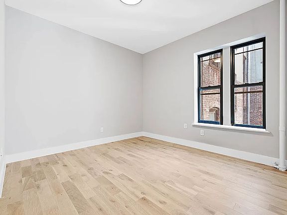 2nd image of 100 W 139th St APT 10A