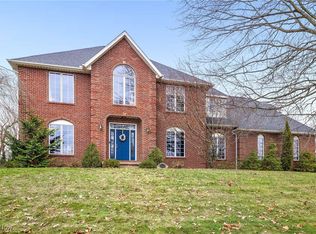 100 Merlot Ct, Doylestown, OH 44230