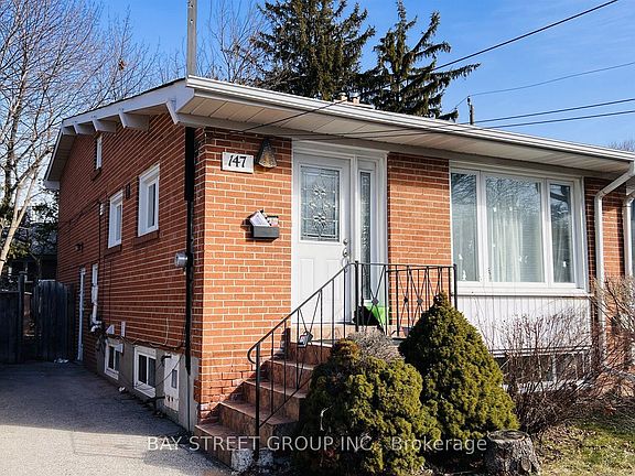 3rd image of 147 Roywood Dr