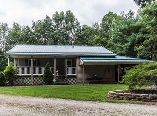 7760 New Cumberland Rd NE, Zoarville, OH 44656