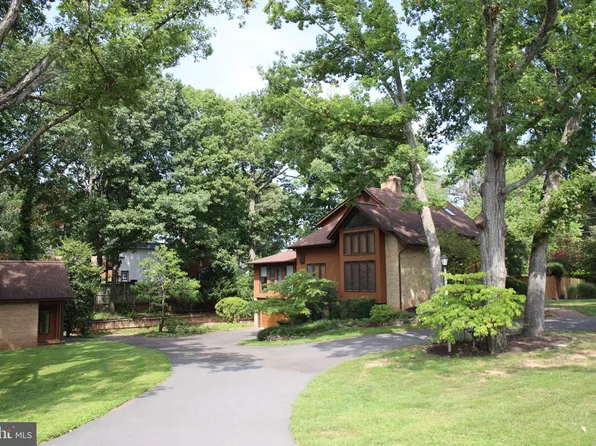 8403 Aubrey Dr, Manassas, VA 20111