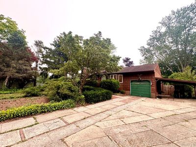 28 Euclid Avenue, Dix Hills, NY, 11746