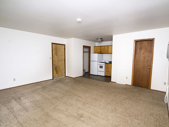 3rd image of 72 Hamilton Park APT C14