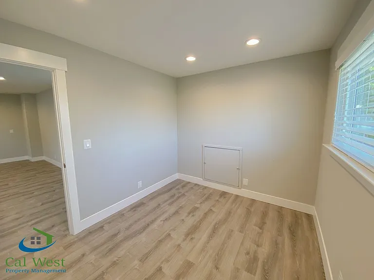 4119 Wilkie Ct — Photo 34