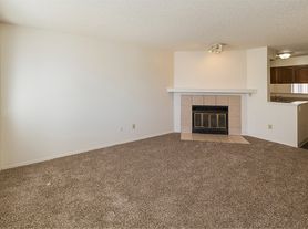 Yuma Court Townhomes