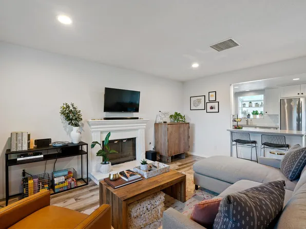 4241 Lennox Blvd APT B, Lennox, CA 90304