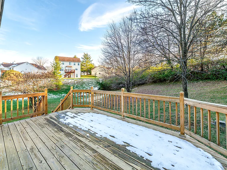 18 Pineview Valley Ct — Photo 31
