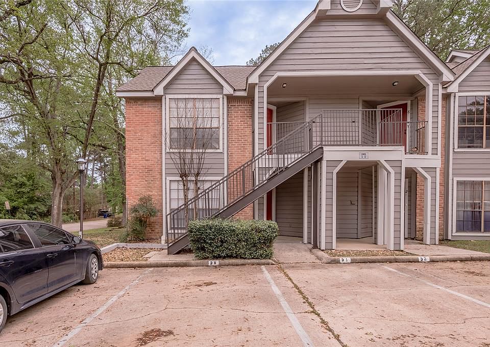 1st image of 2401 Sycamore Ave APT D1
