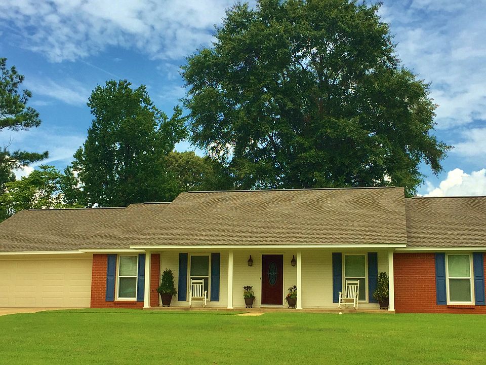 1st image of 7512 Country Hill Ln