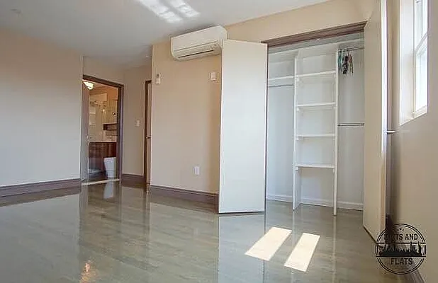 Rented by Lofts and Flats LLC | media 45