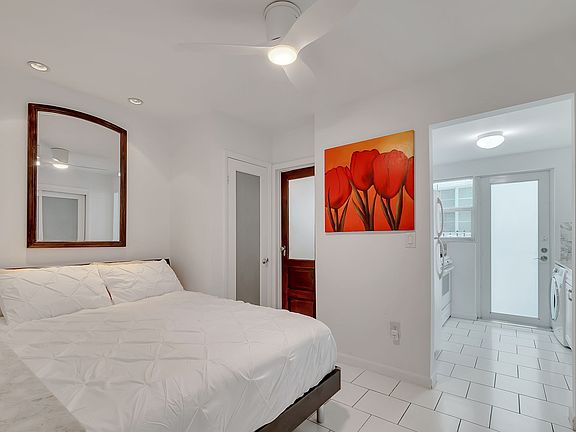 2nd image of 1035 Meridian Ave APT 6