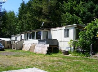 68568 Summit View Dr, North Bend, OR 97459