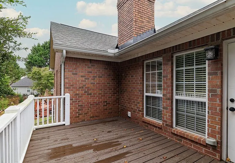 195 Bedford Dr — Photo 26