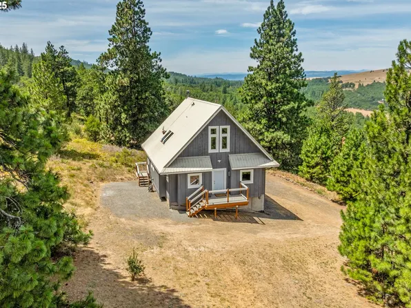 1154 Centerville Hwy, Lyle, WA 98635