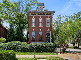 2401 S 13th St, Saint Louis, MO 63104