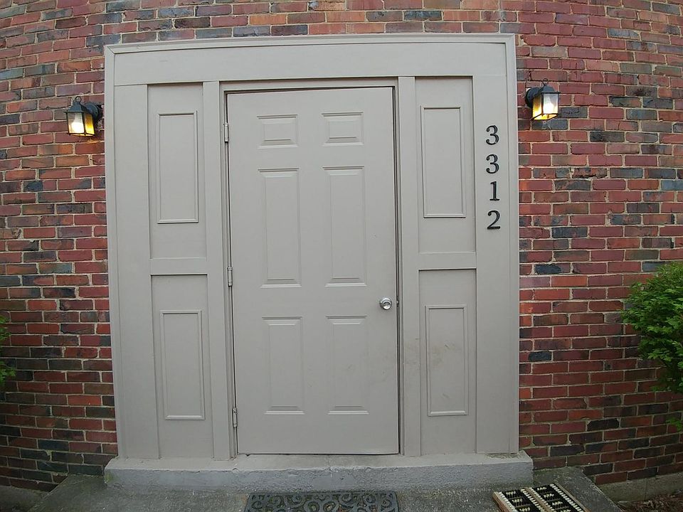 Front door to common area (4 units to a building)
