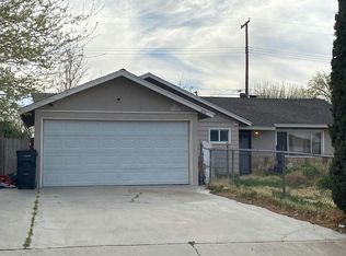 3172 Shelley St, Rosamond, CA 93560