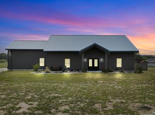 144 Private Road 6837, Natalia, TX 78059
