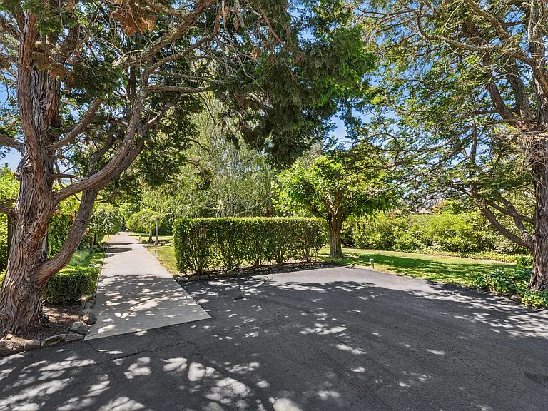 1819 Zinfandel Ln — Photo 76