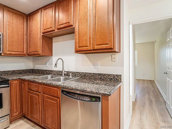 5th image of 3625 Ash St Unit 13