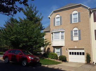 2065 Pieris Ct, Vienna, VA 22182