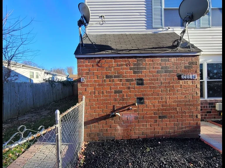 Fairgreen Ln — Photo 2