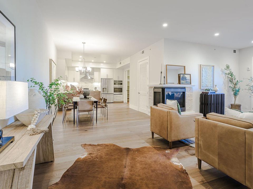1st image of 600 El Camino Real #306