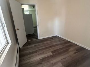 484 Walnut St, Yonkers, NY 10701