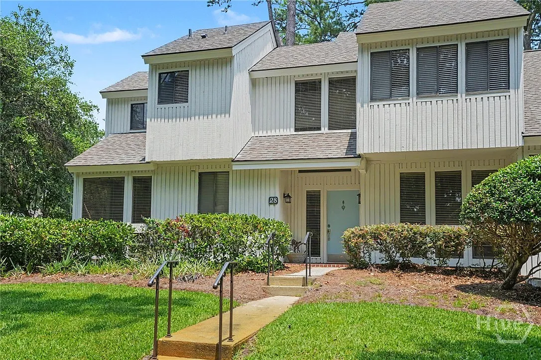 4 bed, 3.0 bath, 2170 sqft, $3,750 — Photo 4