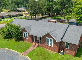 378 3rd St, Clinton, AR 72031