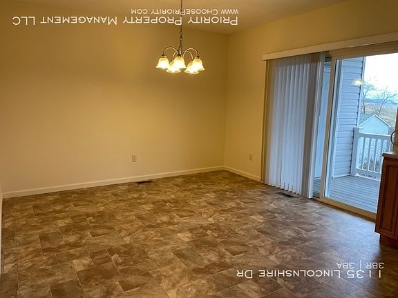 5th image of 1135 Lincolnshire Dr