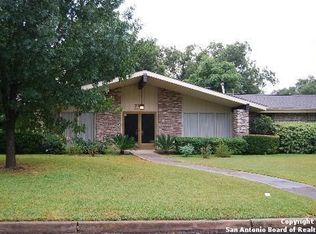 738 Winfield Cir, Windcrest, TX 78239