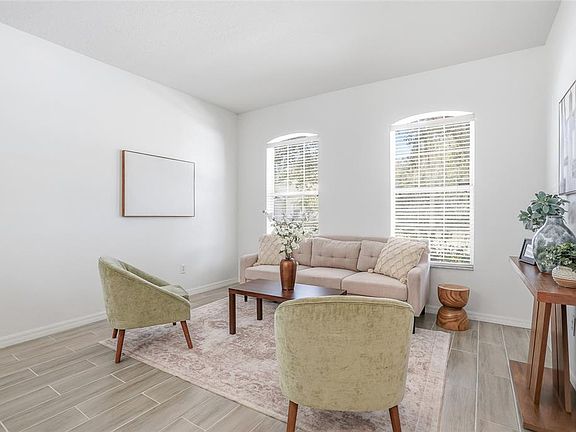 4th image of 12351 Ridgedale Dr