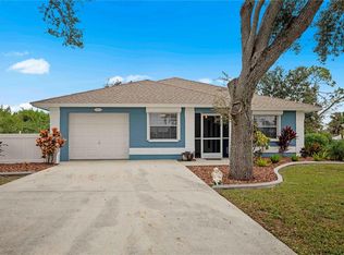 400 Rose Apple Cir, Pt Charlotte, FL 33954
