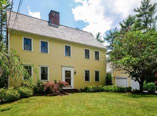 253 Mendell Rd, Rochester, MA 02770