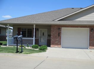 201 Courtyard Blvd, Monmouth, IL 61462