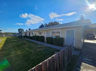 1529 E Douglas Ave, Visalia, CA 93292