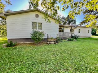 1199 County Road 103, Gainesville, MO 65655